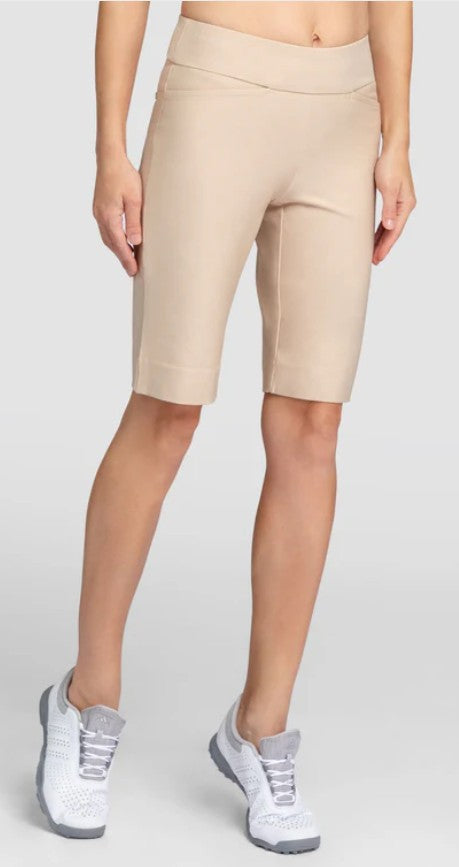 Tail Mulligan Short 21" (Multiple Colors)