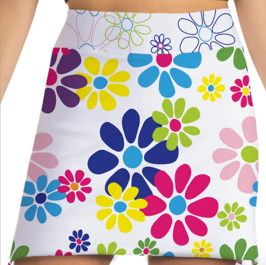 Skort Obsession Night Daisies White Skort 17"