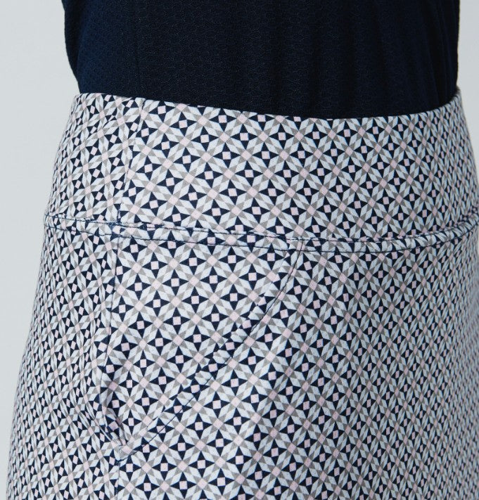 Daily Sports Mosaic Sheermotion Print Skort 17.7"