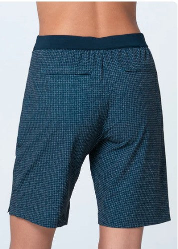 Lucky in Love Boucle Grid Pull On Short 9"