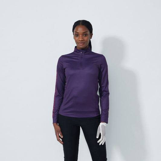Daily Sports Abstract Fusion Anna Midlayer Half Neck Long Sleeve Top