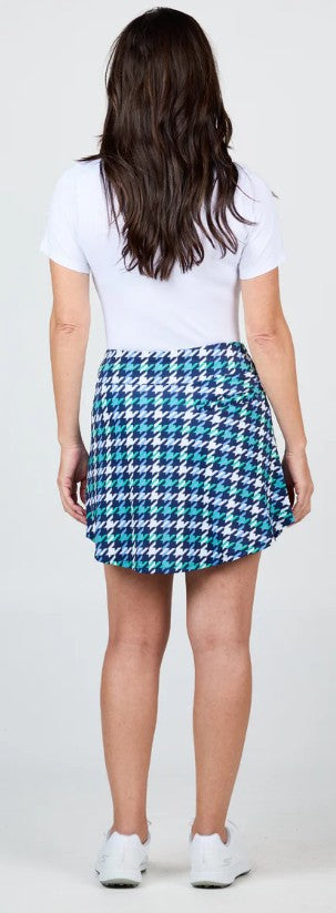 Sofibella Golf Colors Right Direction Navy Skort 17"