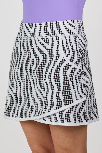 Sofibella GOLF COLLECTION Fierce Hound Skort 16"