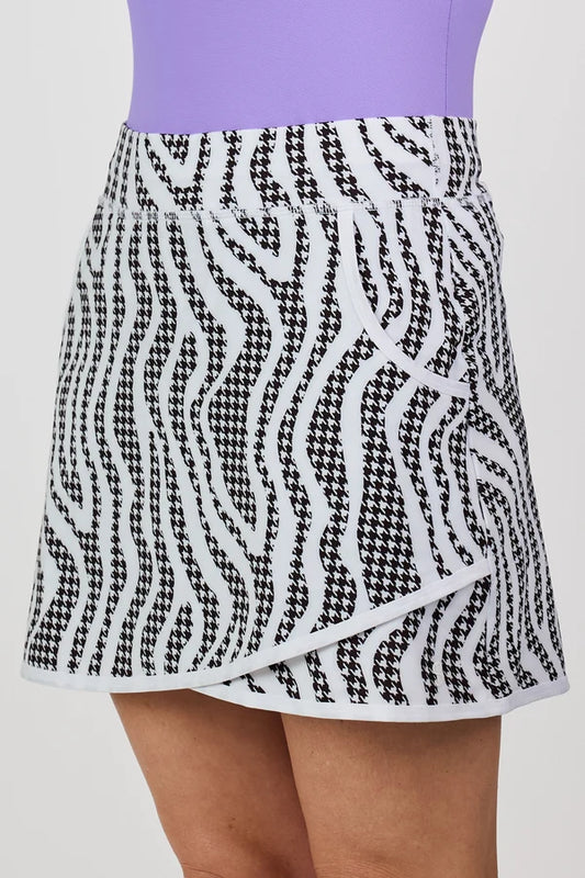 Sofibella GOLF COLLECTION Fierce Hound Skort 16"
