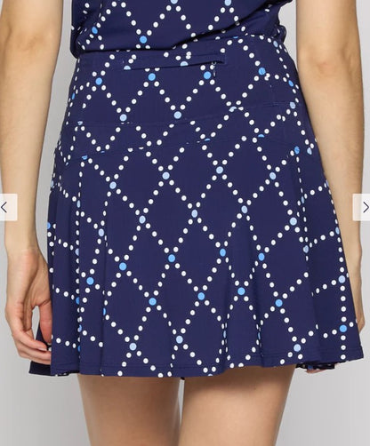 G Lifestyle MOODBOARD Back Yoke Ruffle Skort 16" in Diamond Geo Navy