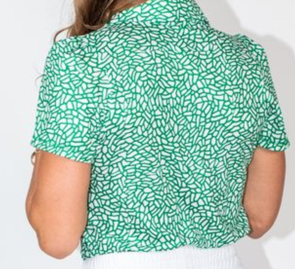 The Bubble Birdie "On the Green" Short Sleeve Print Top