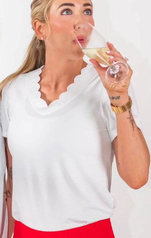 The Bubble Emily Solid Short Sleeve Print Top (Multiple Colors)