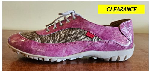 Marc Joseph Hampton Golf Shoe in Fuchsia Patent Lizard