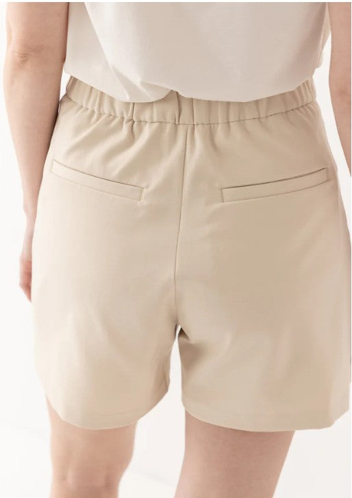 HONORS The High-Waisted Short (Multiple Colors)