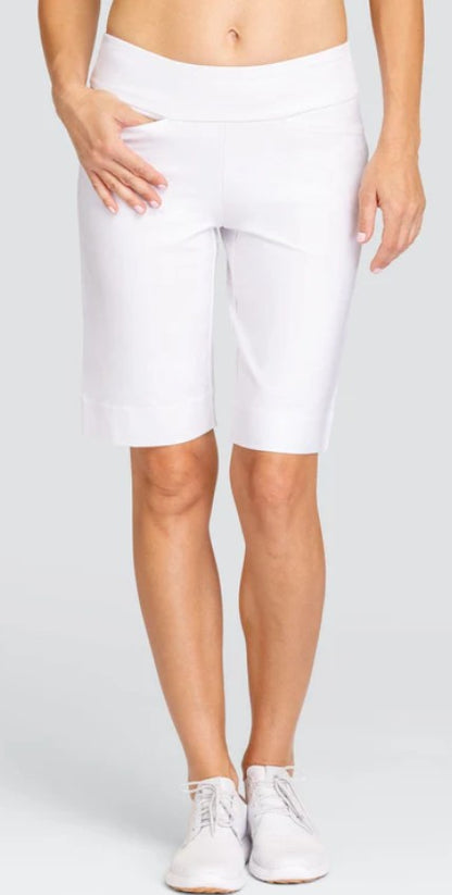 Tail Mulligan Short 21" (Multiple Colors)