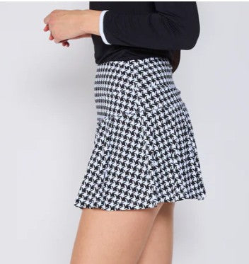 G Lifestyle Pleat Skort 13.5" in Black Houndstooth