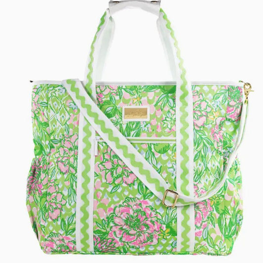 LILLY PULITZER Tee Gift Accessories Cooler Bag in Lime Feeling Good