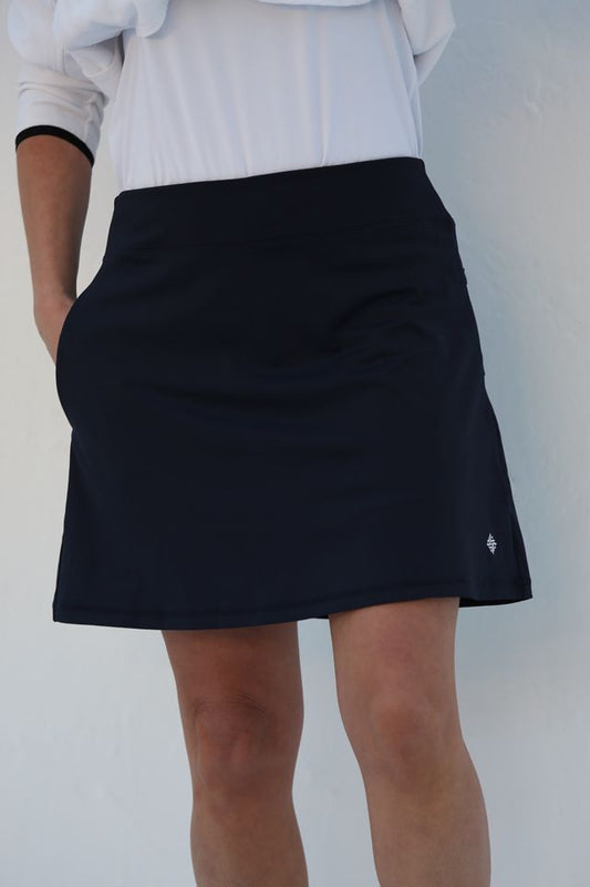 FAMARA Navy KICK PLEAT GOLF SKORT 17"