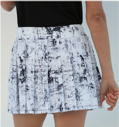 FAMARA CENZIA Box Pleat Skort 15"