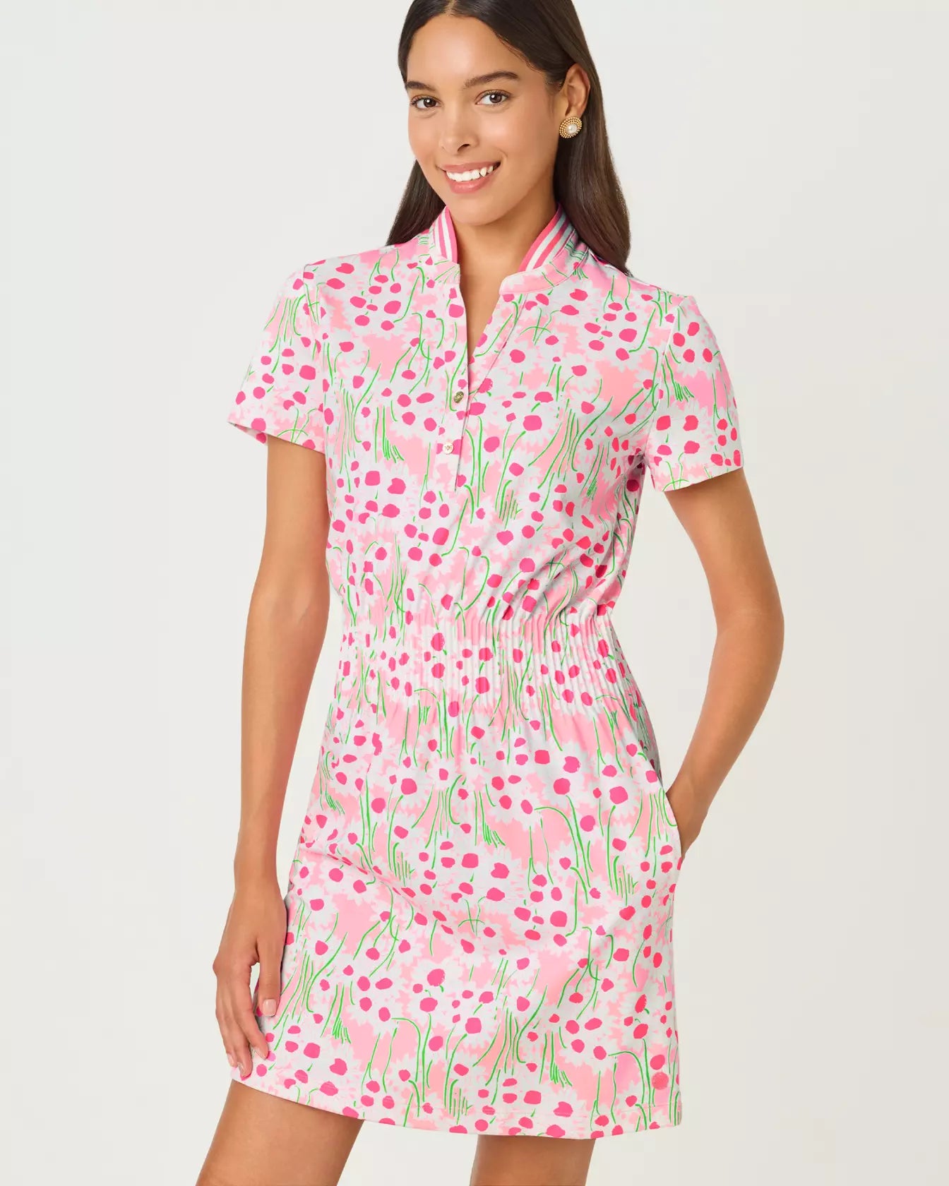 Lilly Pulitzer UPF 50+ Luxletic Love Active Dress - Conch Shell Pink Lil Sunny Daisies Lilly Pulitzer UPF 50+ Luxletic Love Active Dress - Conch Shell Pink Lil Sunny Daisies