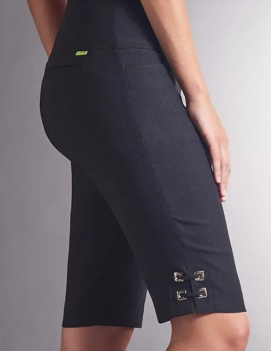 Swing Control Eyelet Masters Shorts 13"