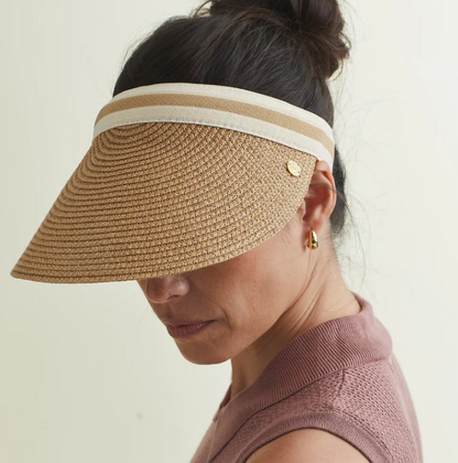 A. Putnam Wicker Visor