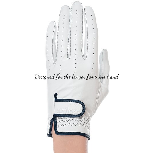 Nailed Golf Elegance Onyx Golf Glove - Gals on and off the Green